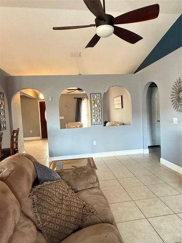 407 BLACKBIRD WAY, Kissimmee, FL 34759