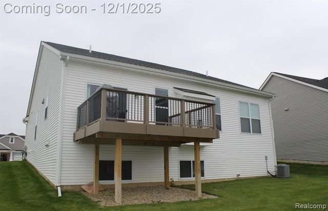 8270 Carston Lane, Green Oak Township, MI 48116