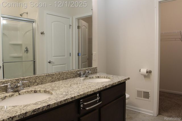 8270 Carston Lane, Green Oak Township, MI 48116