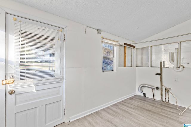 137 ELRIE BOULEVARD, Bessemer, AL 35020