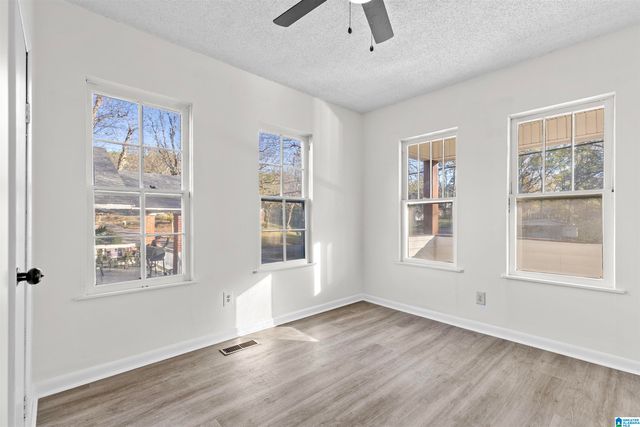 137 ELRIE BOULEVARD, Bessemer, AL 35020