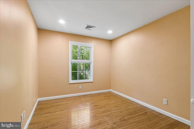 934 CALVERT AVE, St Michaels, MD 21663