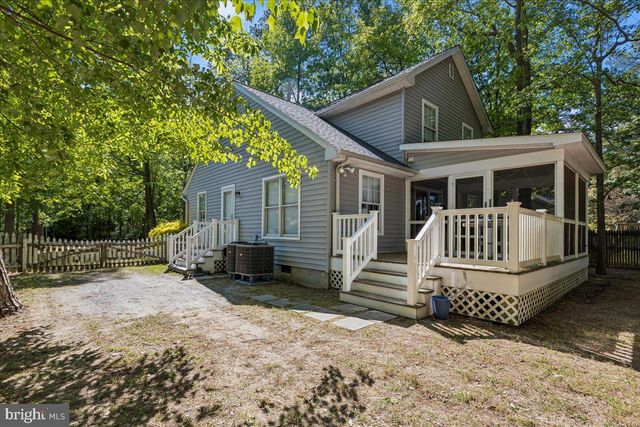 934 CALVERT AVE, St Michaels, MD 21663