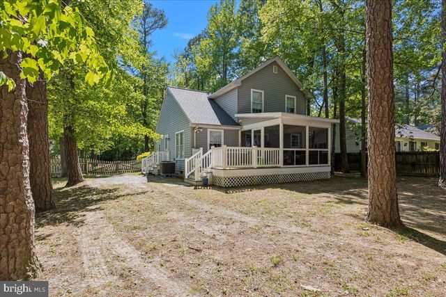 934 CALVERT AVE, St Michaels, MD 21663