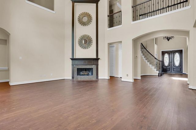 1706 Lake Charlotte Lane, Richmond, TX 77406
