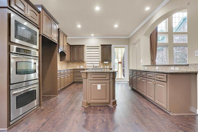 1706 Lake Charlotte Lane, Richmond, TX 77406