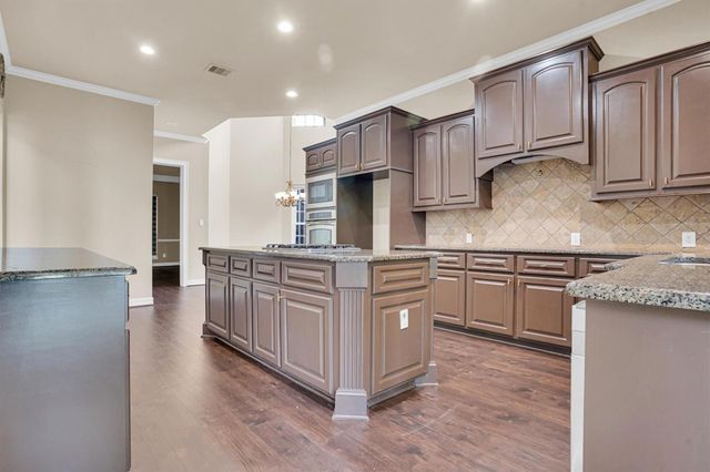 1706 Lake Charlotte Lane, Richmond, TX 77406