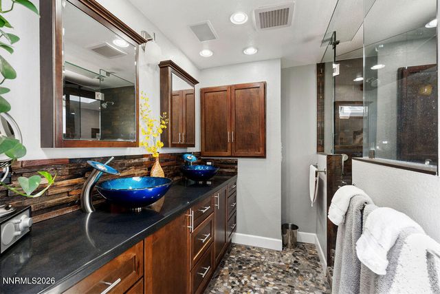 2450 Sequoia Lane, Reno, NV 89502