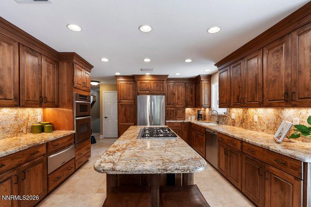 2450 Sequoia Lane, Reno, NV 89502