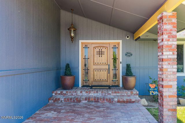 2450 Sequoia Lane, Reno, NV 89502