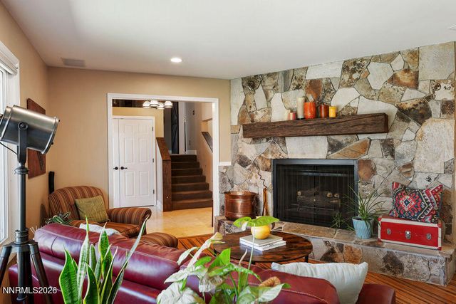 2450 Sequoia Lane, Reno, NV 89502