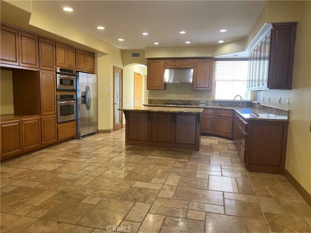 318 9th Street, Huntington Beach, CA 92648