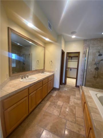 318 9th Street, Huntington Beach, CA 92648