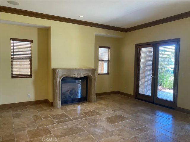 318 9th Street, Huntington Beach, CA 92648