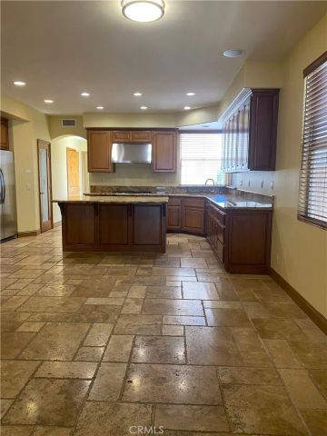 318 9th Street, Huntington Beach, CA 92648