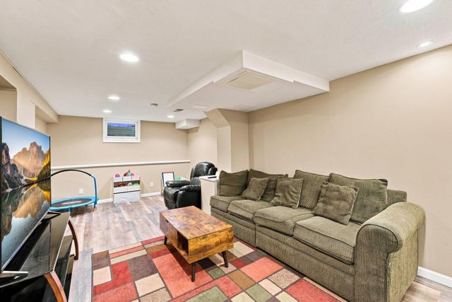 7417 Portland Avenue S, Richfield, MN 55423