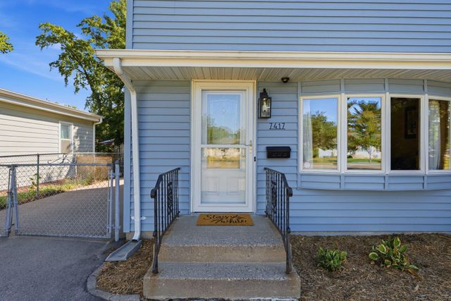 7417 Portland Avenue S, Richfield, MN 55423