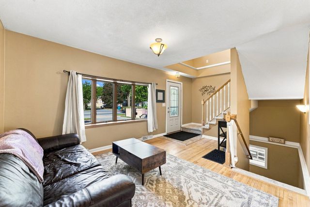 7417 Portland Avenue S, Richfield, MN 55423
