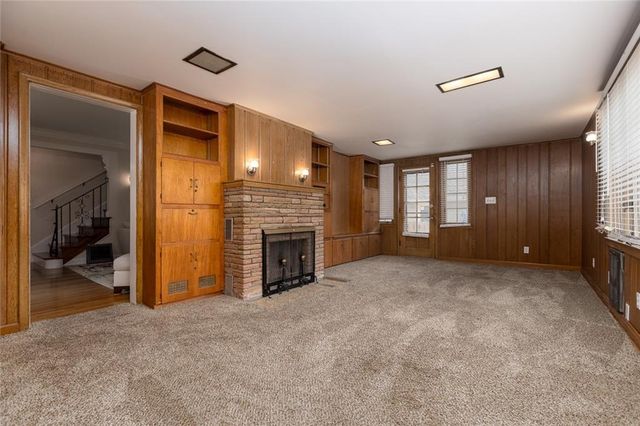 4349 WYOMING Street, Kansas City, MO 64111