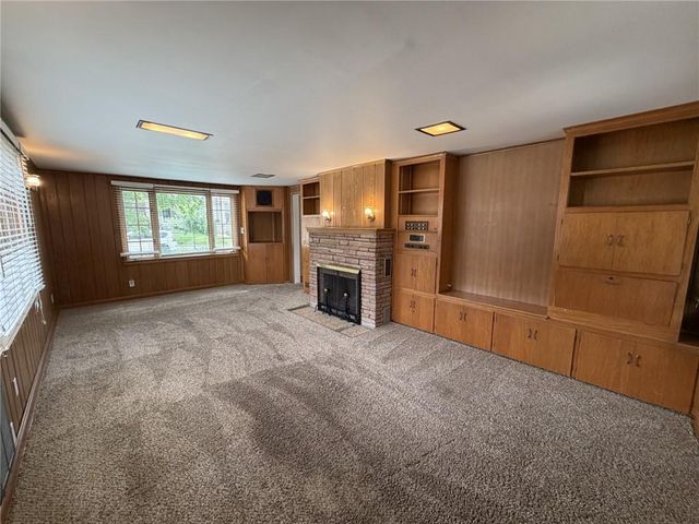 4349 WYOMING Street, Kansas City, MO 64111