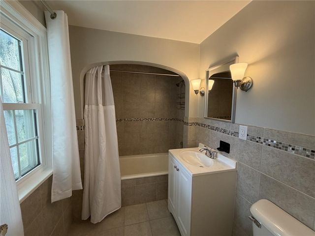 4349 WYOMING Street, Kansas City, MO 64111