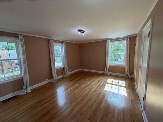 4349 WYOMING Street, Kansas City, MO 64111