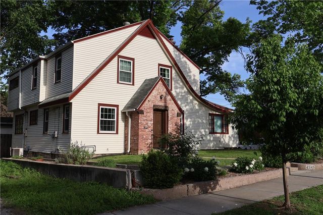 4349 WYOMING Street, Kansas City, MO 64111