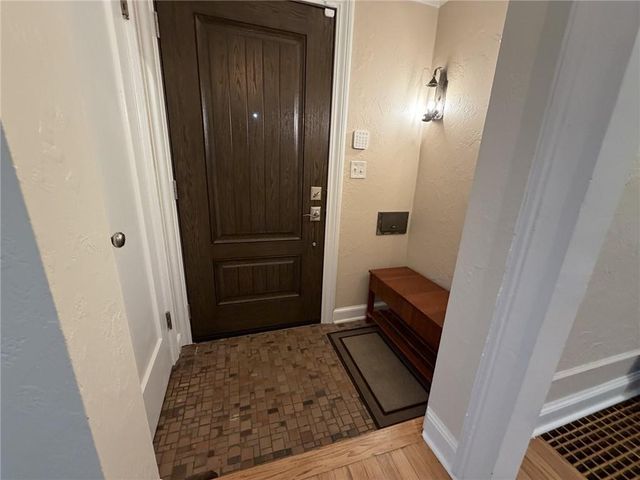 4349 WYOMING Street, Kansas City, MO 64111