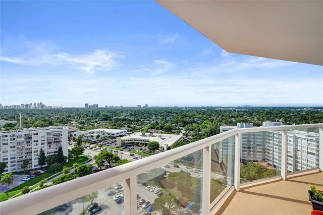 1351 NE Miami Gardens Drive PH15E, Miami, FL 33179