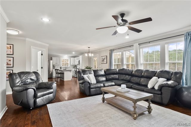 13039 MARTIN SPUR, Northport, AL 35473