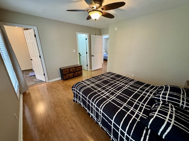 2099 Ferry Rd, Clarksville, TN 37040