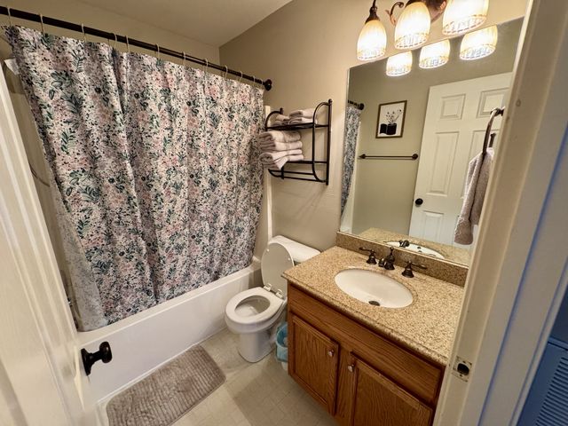 2099 Ferry Rd, Clarksville, TN 37040