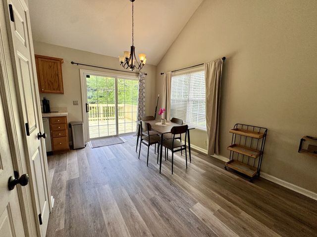 2099 Ferry Rd, Clarksville, TN 37040