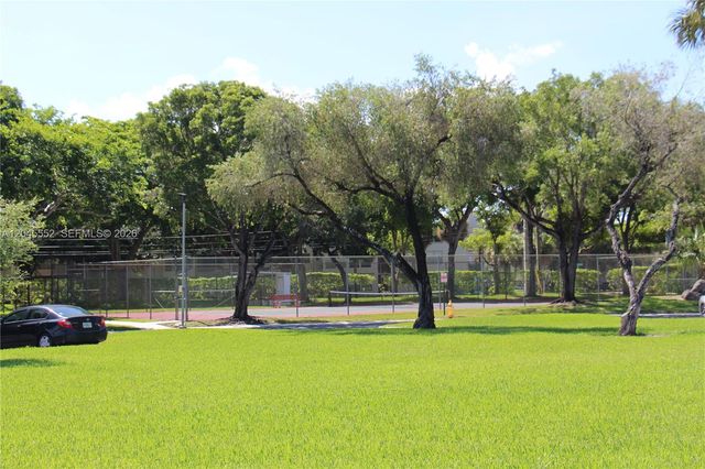 9459 W Mcnab Road 215, Tamarac, FL 33321