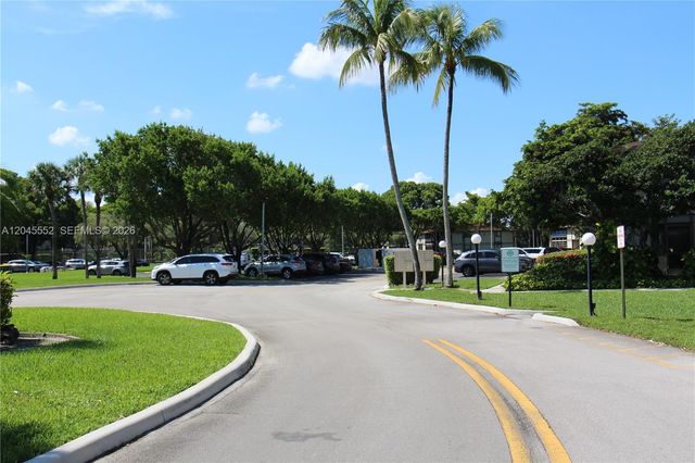 9459 W Mcnab Road 215, Tamarac, FL 33321