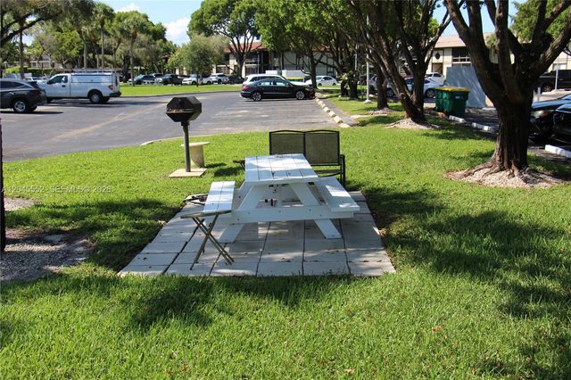 9459 W Mcnab Road 215, Tamarac, FL 33321