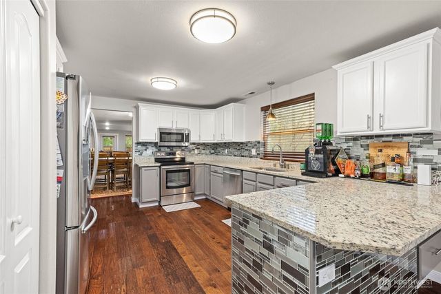 5647 Black Lake Boulevard SW, Olympia, WA 98512