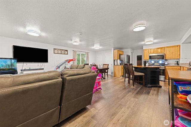 5647 Black Lake Boulevard SW, Olympia, WA 98512