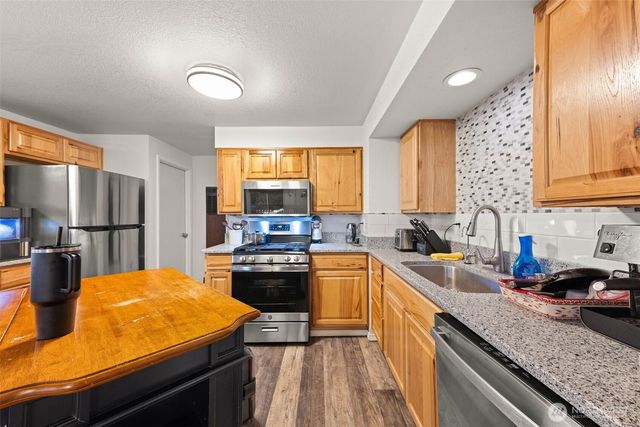 5647 Black Lake Boulevard SW, Olympia, WA 98512