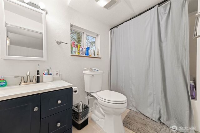 5647 Black Lake Boulevard SW, Olympia, WA 98512