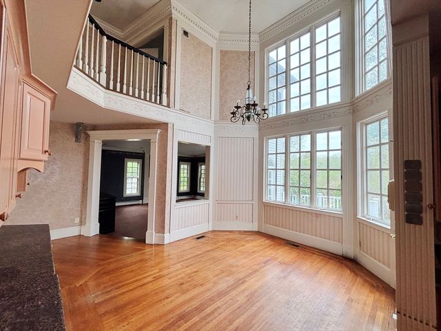 32 Solomon Pierce Road, Lexington, MA 02421