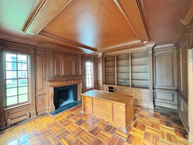 32 Solomon Pierce Road, Lexington, MA 02421