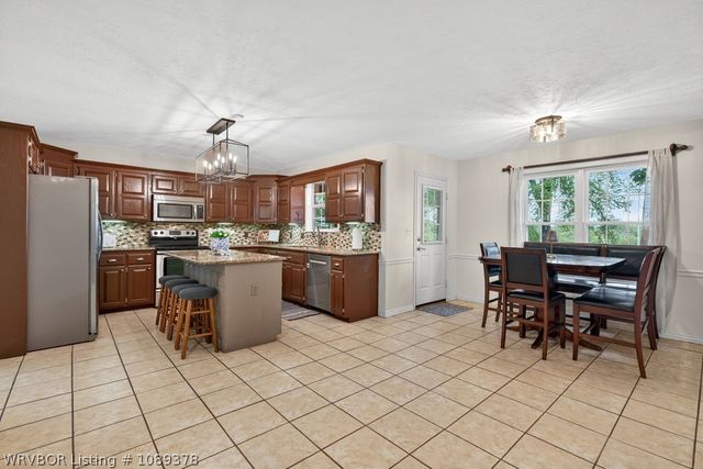 1109 Arapahoe Drive, Van Buren, AR 72956