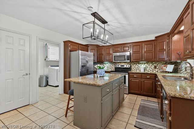 1109 Arapahoe Drive, Van Buren, AR 72956