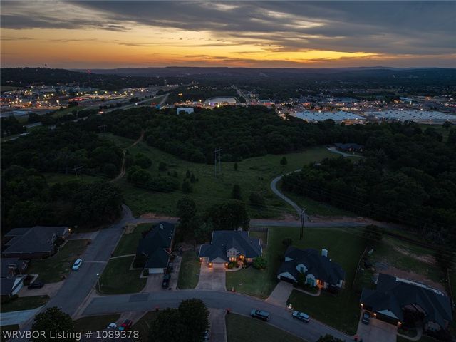 1109 Arapahoe Drive, Van Buren, AR 72956
