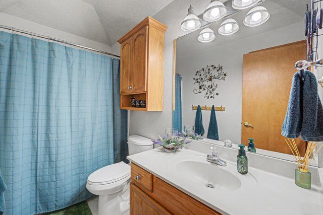 504 Fairway Circle, Springdale, AR 72764