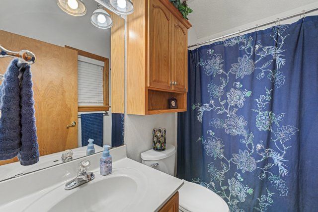 504 Fairway Circle, Springdale, AR 72764