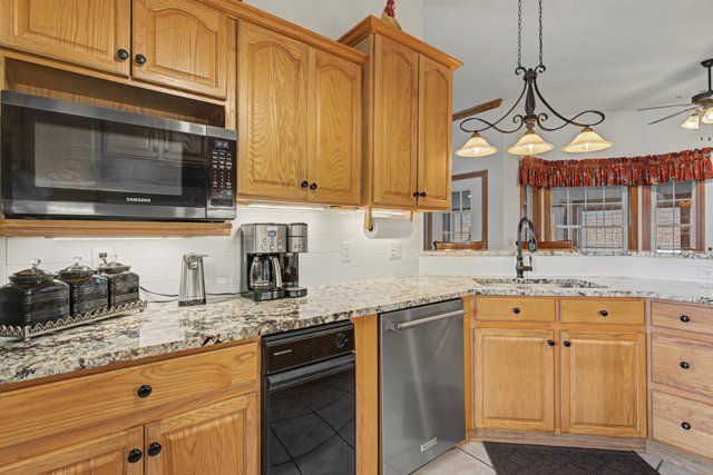 504 Fairway Circle, Springdale, AR 72764