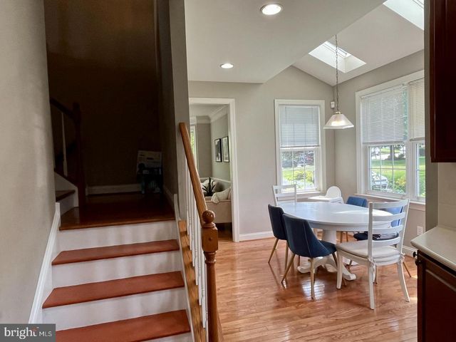 204 WINDHAM DR, Exton, PA 19341