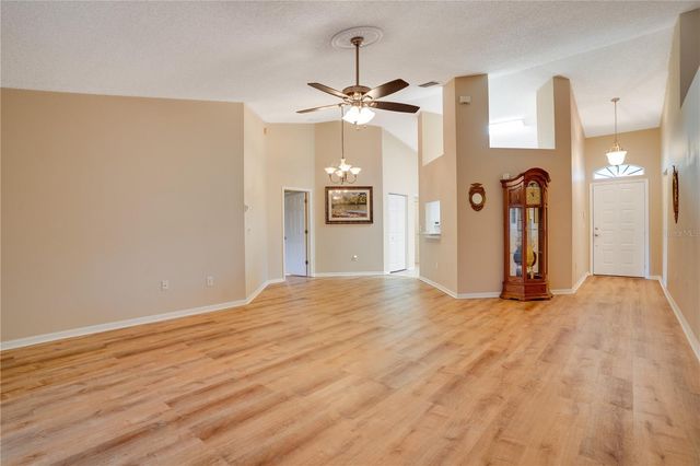 13109 DOBREE PLACE 29, Riverview, FL 33579